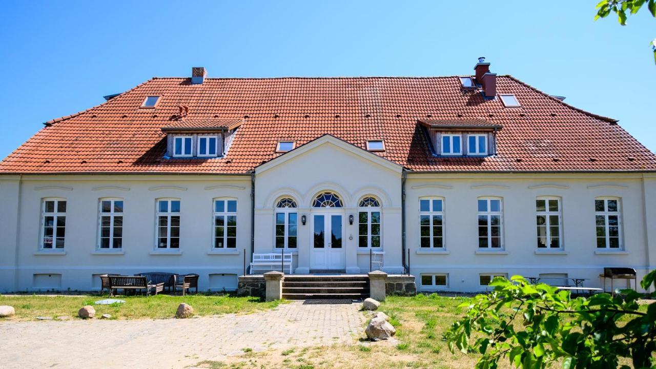 Gutshaus Fewo Luebeck Dassow Exterior photo